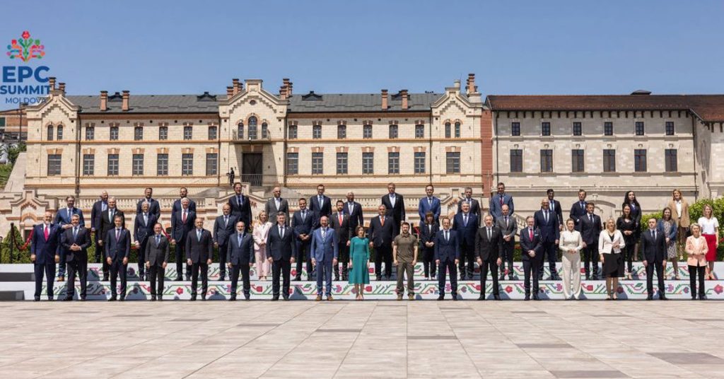 Молдова провела большой европейский саммит. В чем его польза?
