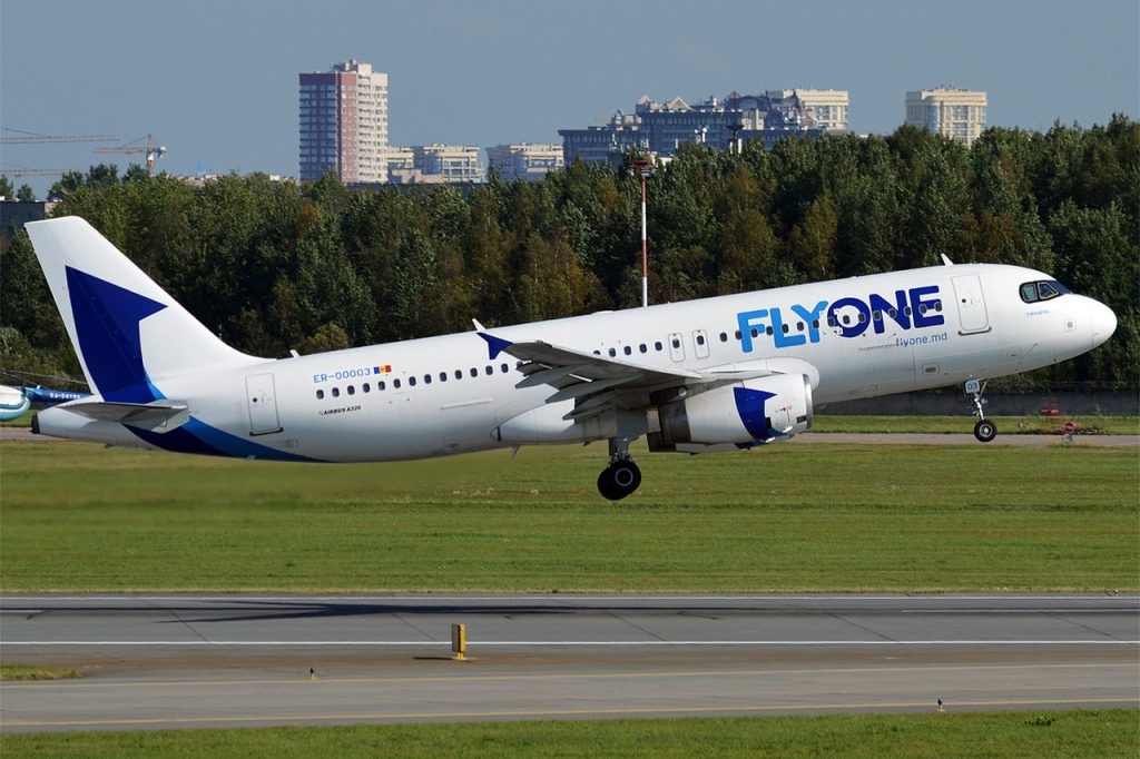 FlyOne revine la orarul prestabilit: Aeronavele au fost reparate