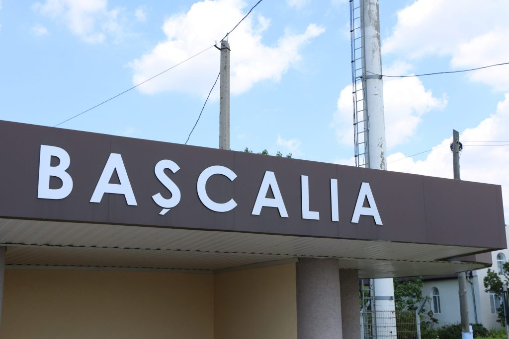 Joi rămân fără lumină străzile din s. Bașcalia