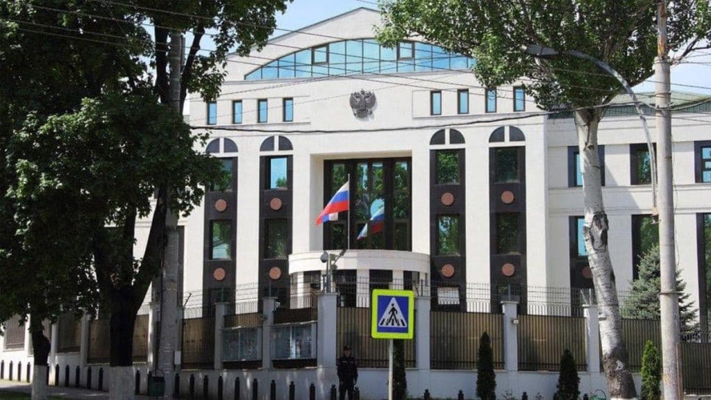 После информации о шпионаже МИДЕИ решило сократить количество российских дипломатов в Молдове