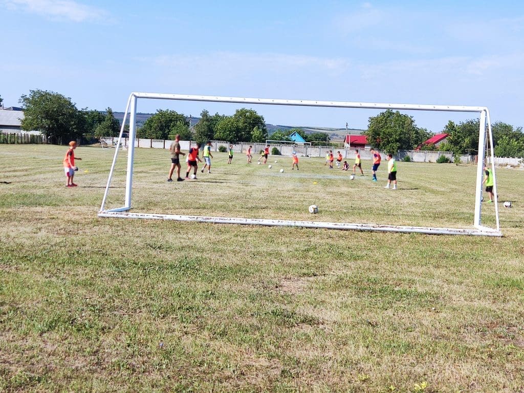 Satul Carabetovca pe stadionul central, va sărbători deschiderea festivă a vestiarului