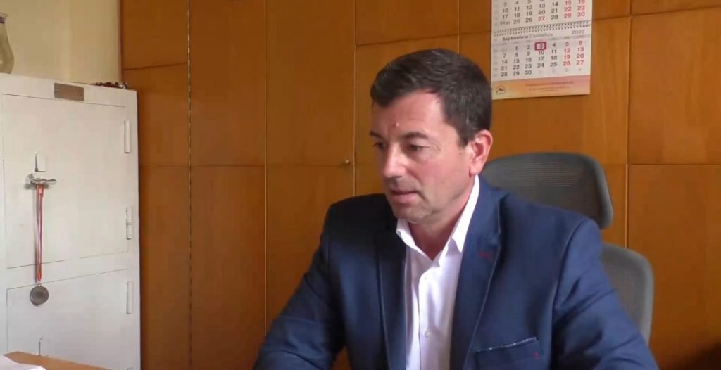 Примар Басарабяски Валентин Чимпоеш должен быть отстранен от должности. Каковы причины