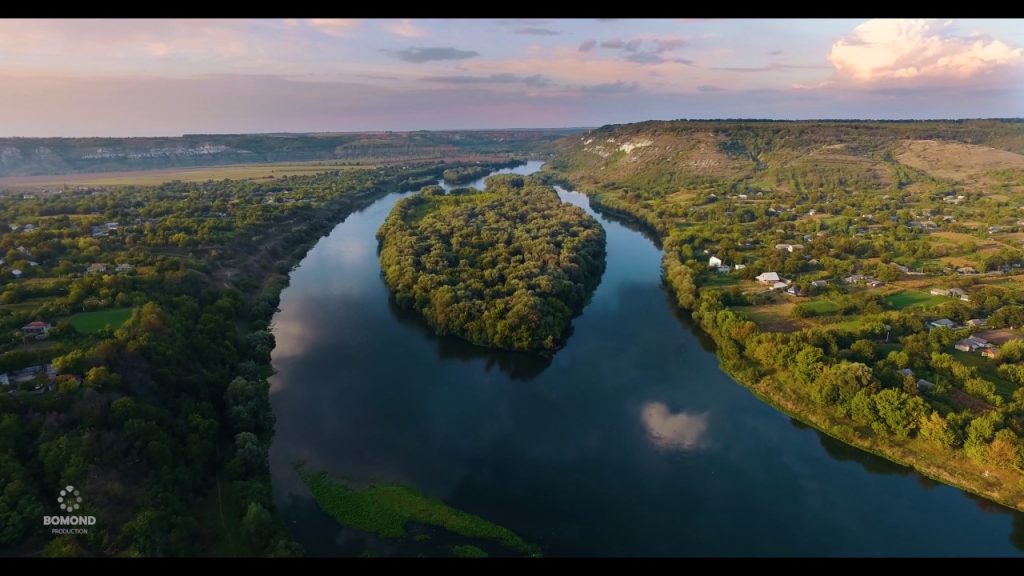 Moldova, văzută de la înălțimea zborului de pasăre