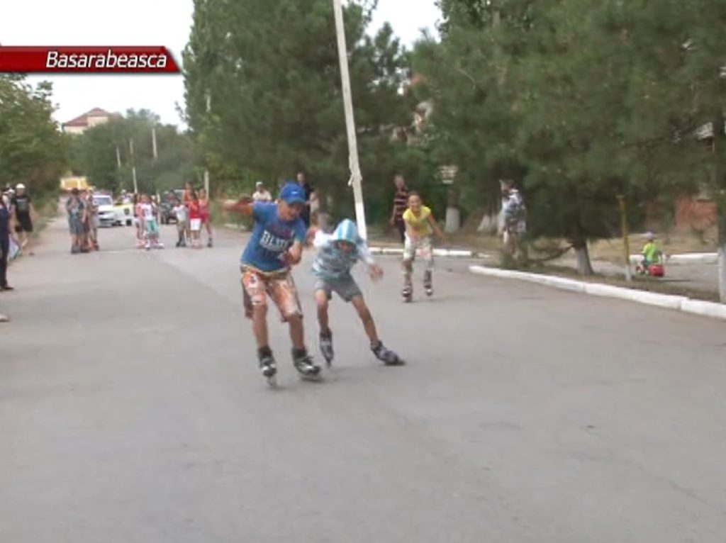 Давайте вспомним. В День независимости в Басарабяске прошел роллер-фестиваль (2014 г.)