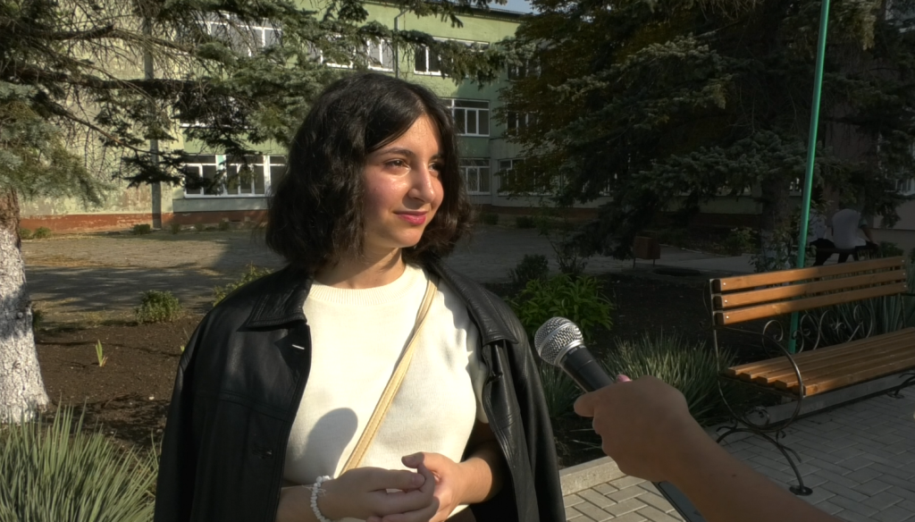 Что нужно, чтобы с удовольствием ходить в школу? Мнения учеников, родителей, педагогов