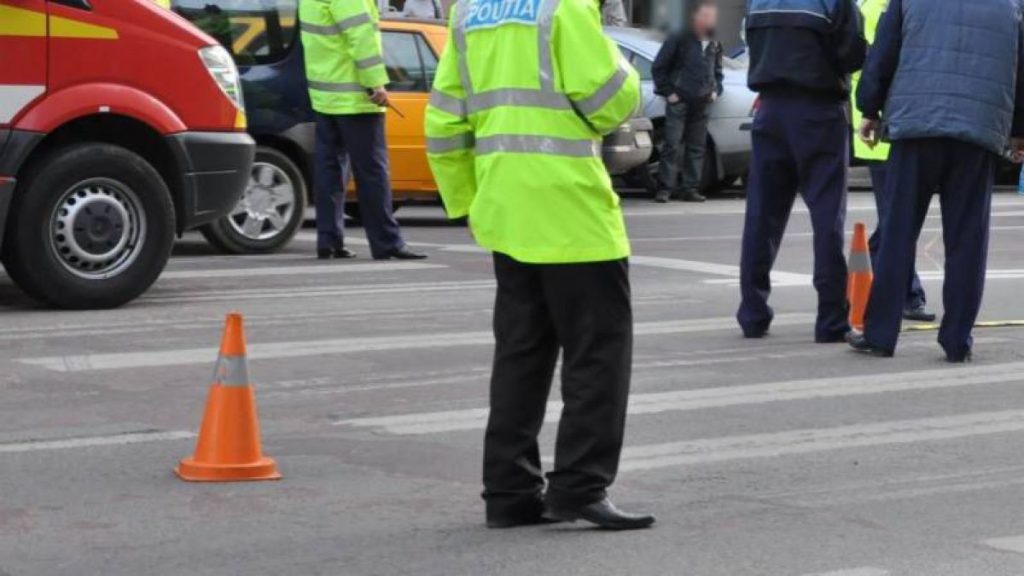 Un polițist băut a spulberat o persoană pe trecerea de pietoni, la Ceadîr-Lunga