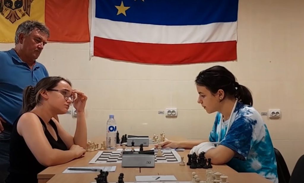 (ФОТО) Шахматисты из Басарабяски стали призерами республиканского турнира по шахматам