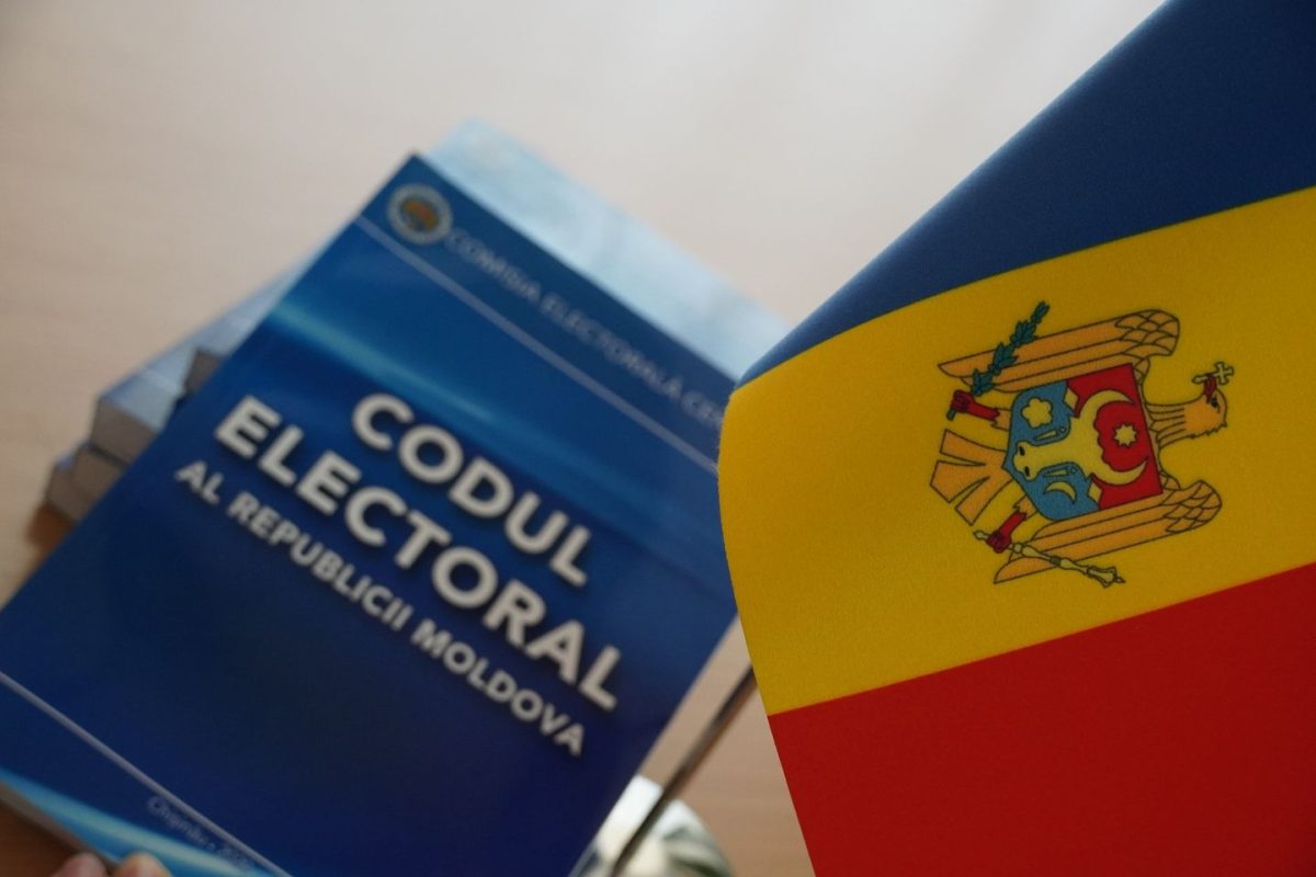 CEC va adopta lista persoanelor ce nu pot fi înregistrate în calitate de concurenți electorali
