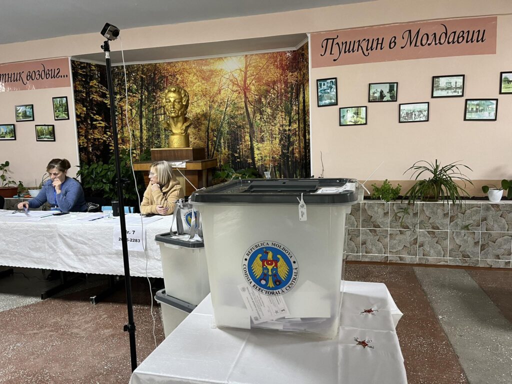 Жители Басарабяски не охотно выбирают нового примара. Явка избирателей к 17:00