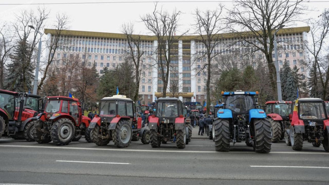 Noi proteste: agricultorii din raionul Basarabeasca sunt în așteptarea unei reacții din partea autorităților centrale