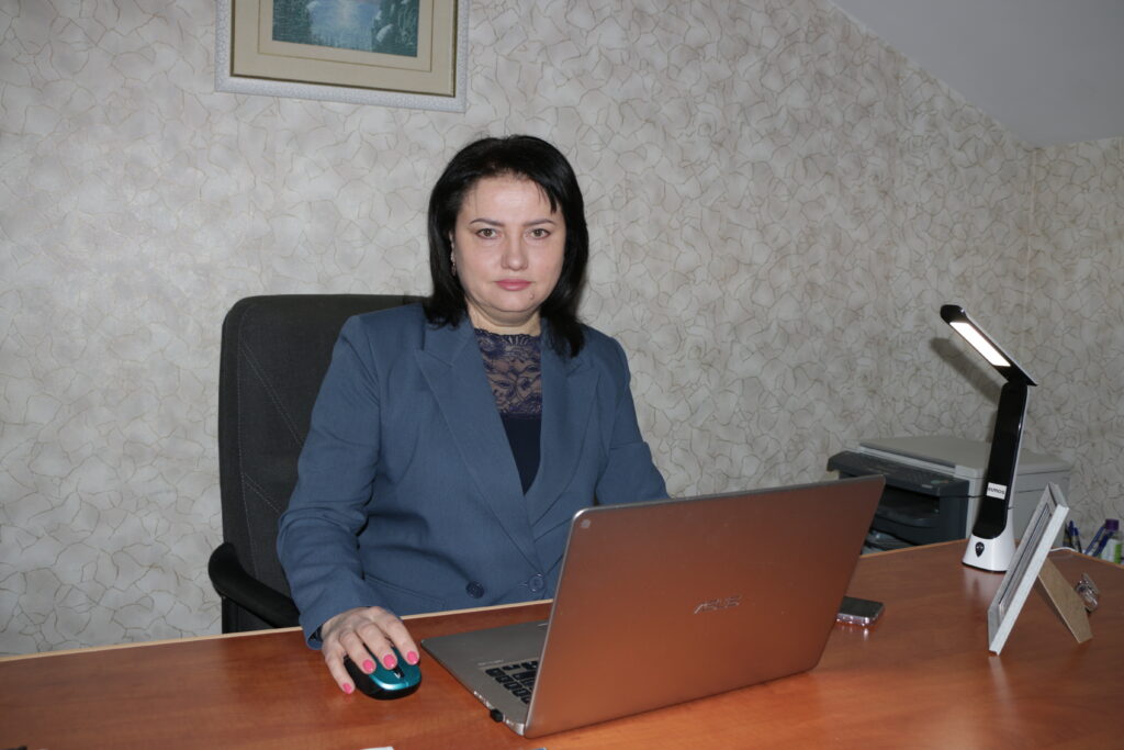 Людмила Топал