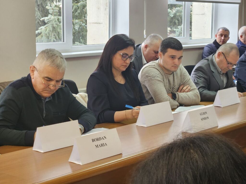 «Недельный обзор» от BAStv: избраны председатель района и его зам, на что горсовет выделил деньги, травля животных продолжается и многое другое