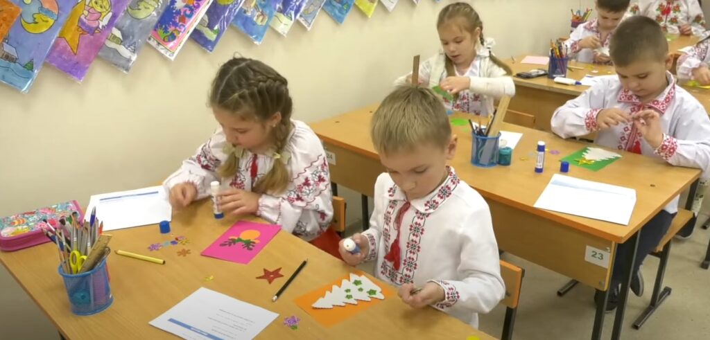 Ce aleg să învețe elevii din raionul Basarabeasca? Cele mai solicitate discipline opționale în acest an de studii