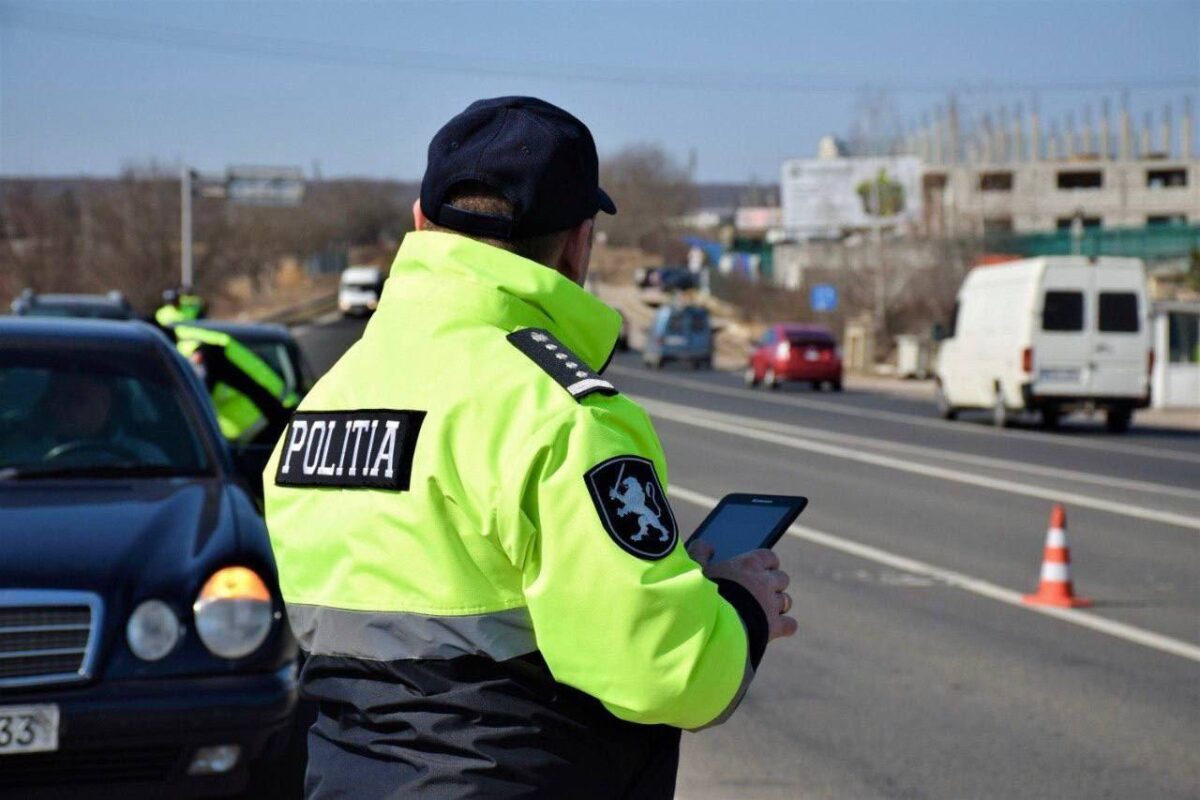 Atenție șoferi! Operațiunea ,,Centura de siguranță”. Ce amenzi riscați, dacă încălcați regulile