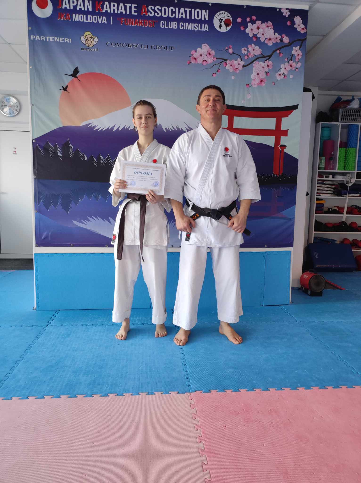 (FOTO) Tânăra luptătoare din Sadaclia a obținut locul II la Campionatul Național JKA
