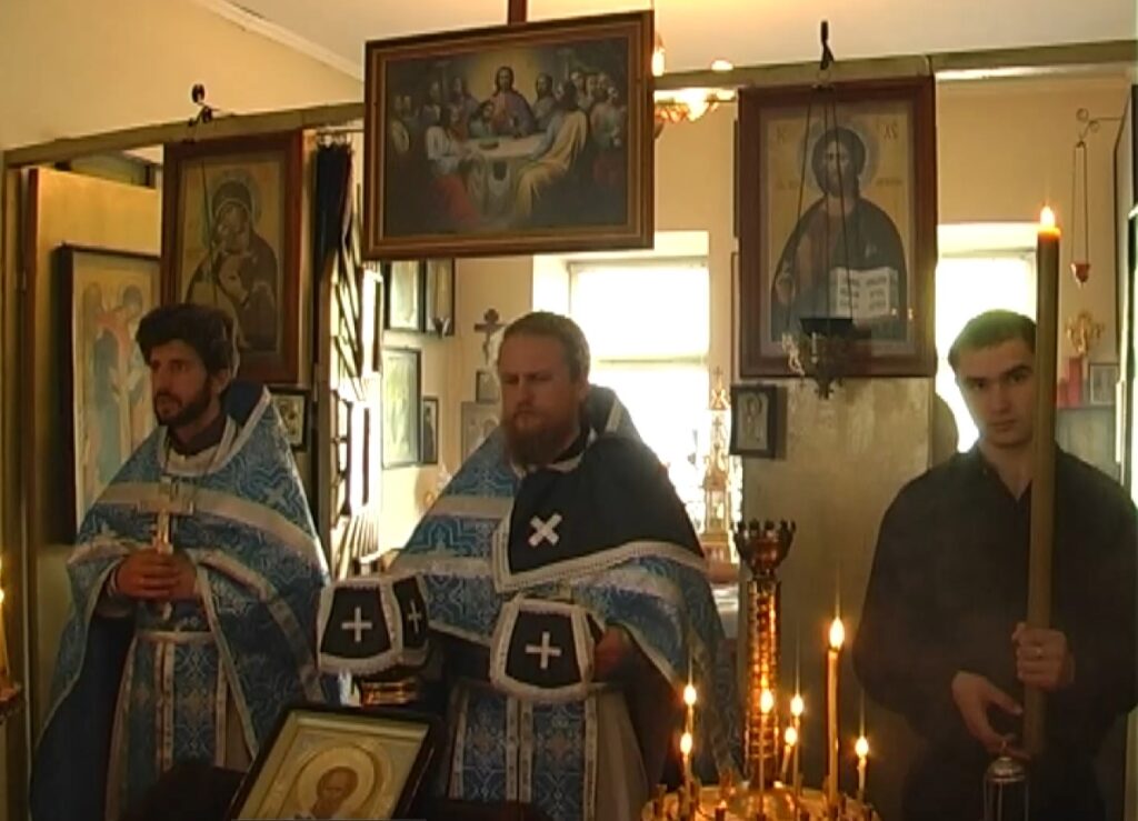 Давайте вспомним. Праздник Благовещение в церкви св.Николая Чудотворца г.Басарабяска (2009 г.)