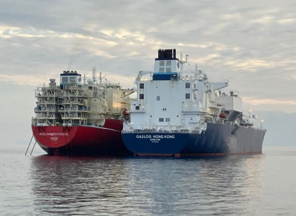 (FOTO) Gaze din SUA pentru moldoveni! Primul vas cu gaze naturale lichefiate a ajuns în Grecia