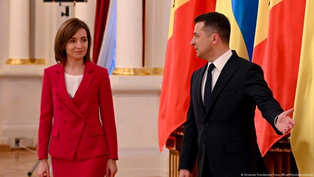 Санду