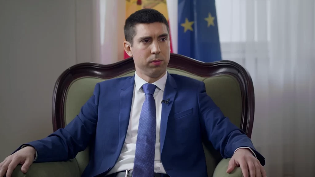 дети дипломатов