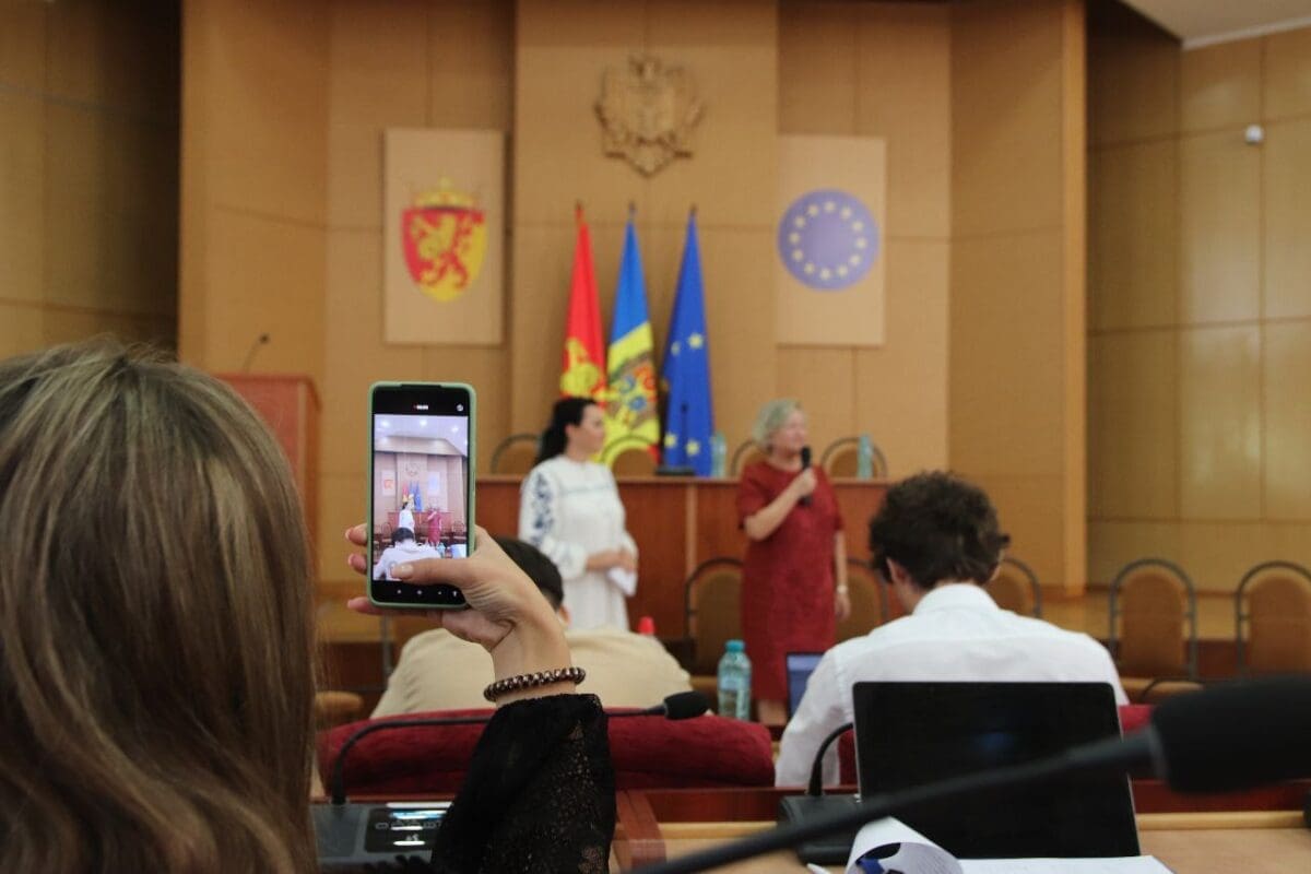 Cum a decurs discuția despre valorile europene în orașul Cimișlia