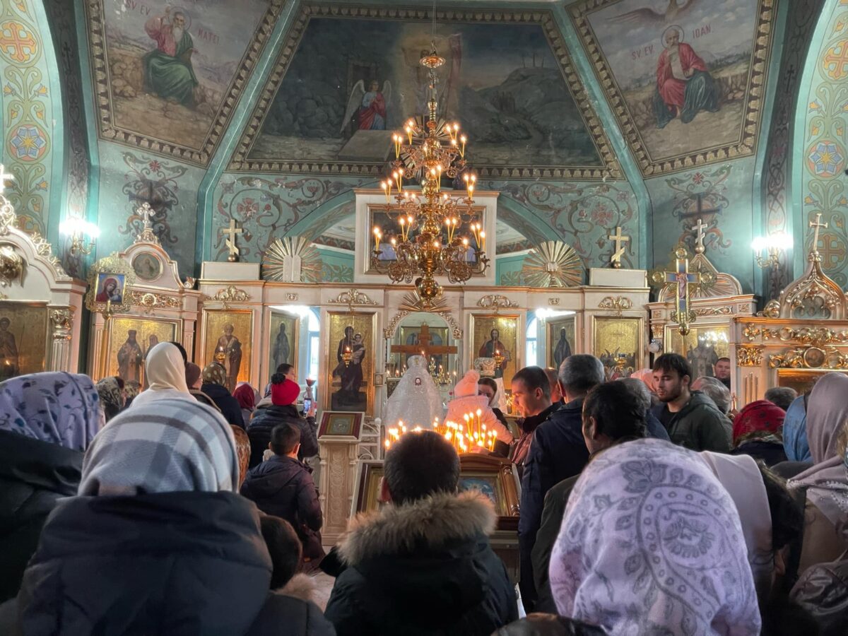 (FOTO) Satul Abaclia sărbătorește hramul Sfinților Arhangheli Mihail și Gavriil