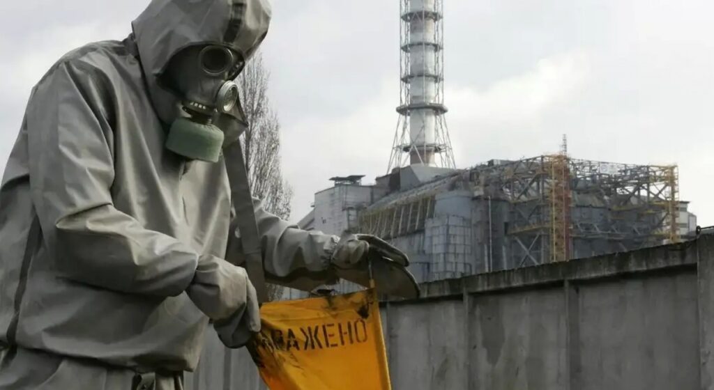 Ликвидаторам катастрофы на Чернобыльской АЭС выплатят единовременную помощь