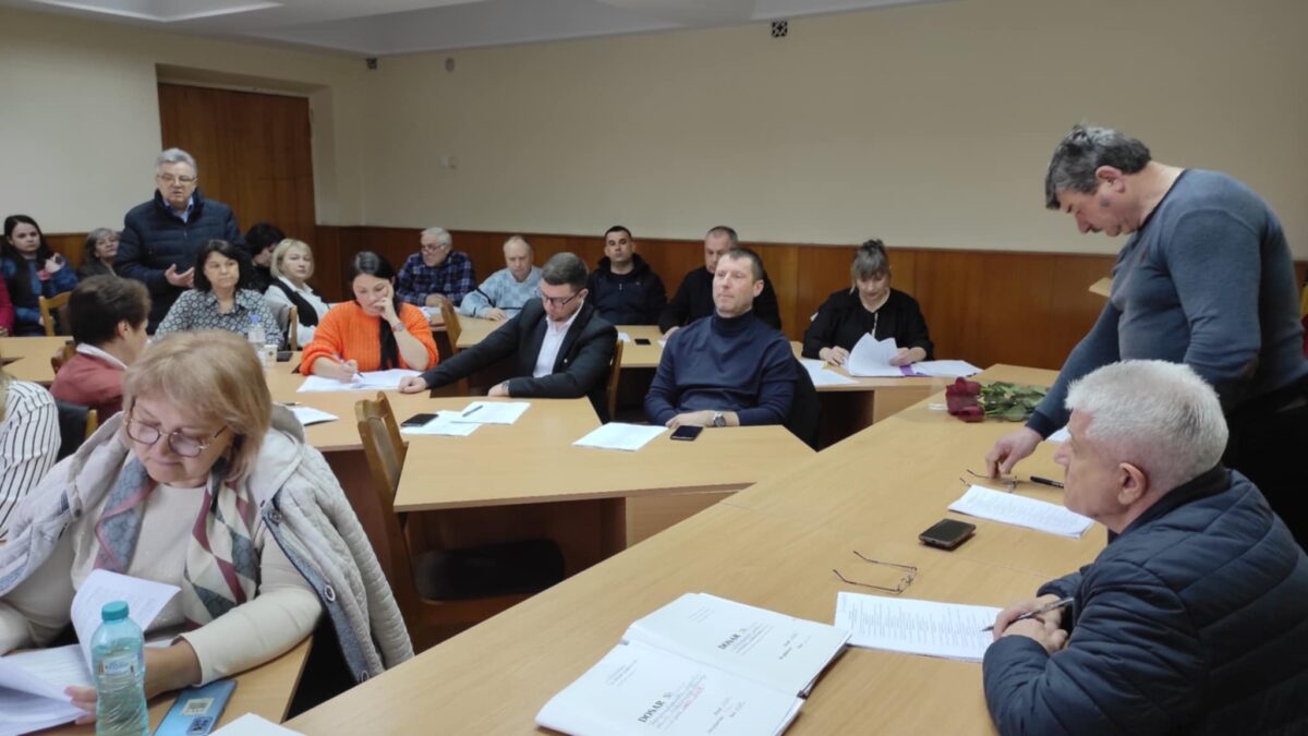 "Недельный обзор" от BAStv: кредит на спецтехнику для Басарабяски, протест железнодорожников, индексация пенсий и многое другое