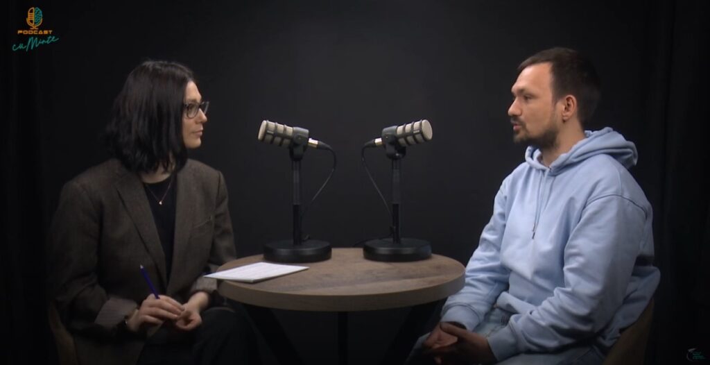 Podcast cuMINTE. Denis Zacon, despre inteligența artificială: avantaje, pericole și ce urmează