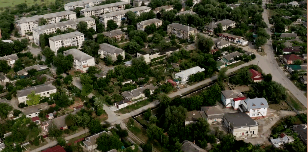 Что бы вам хотелось улучшить в Басарабяске? Опрос недели