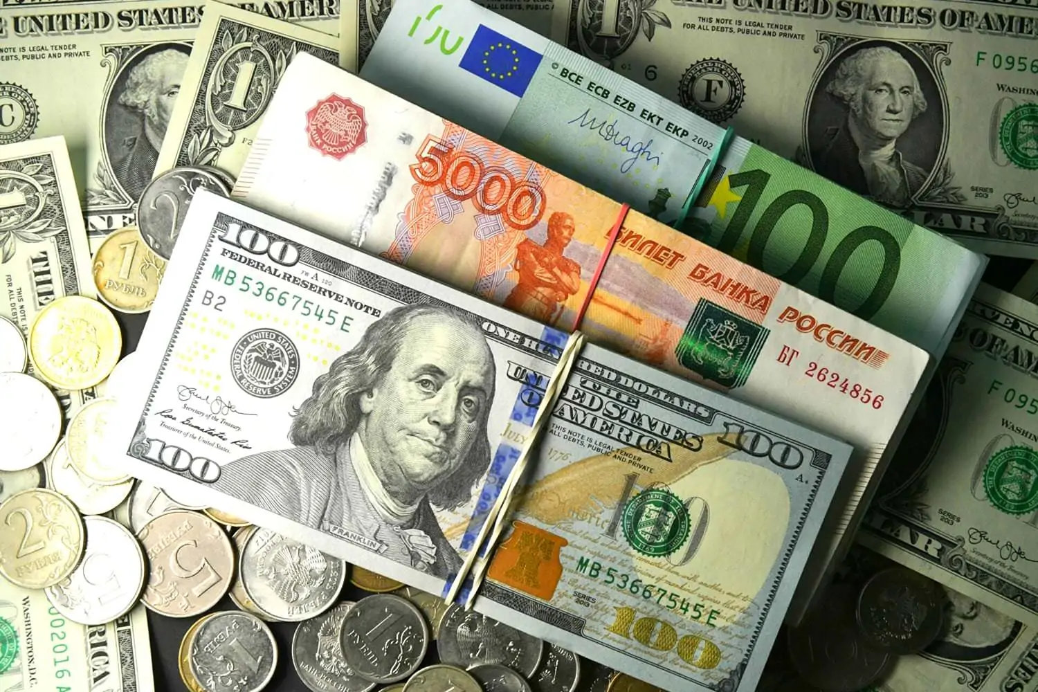 доллары рубли евро