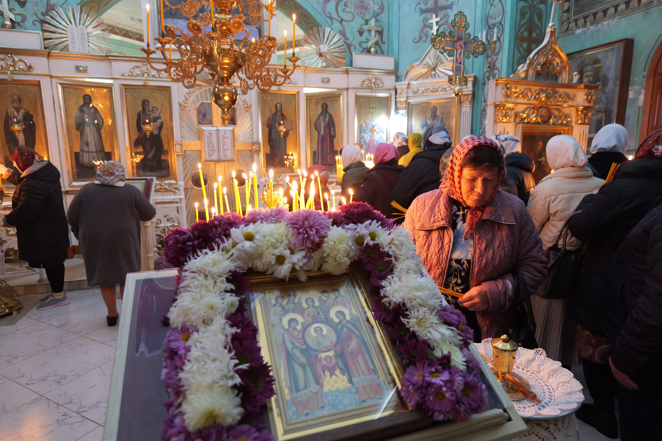 Hramul satului Abaclia