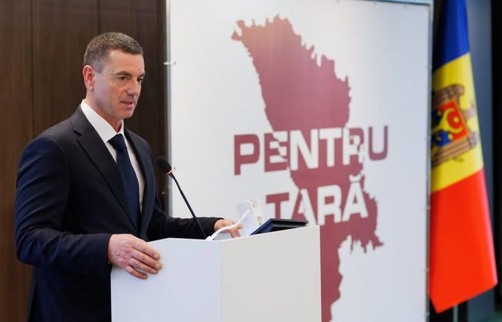 Чимпоеш создал партию