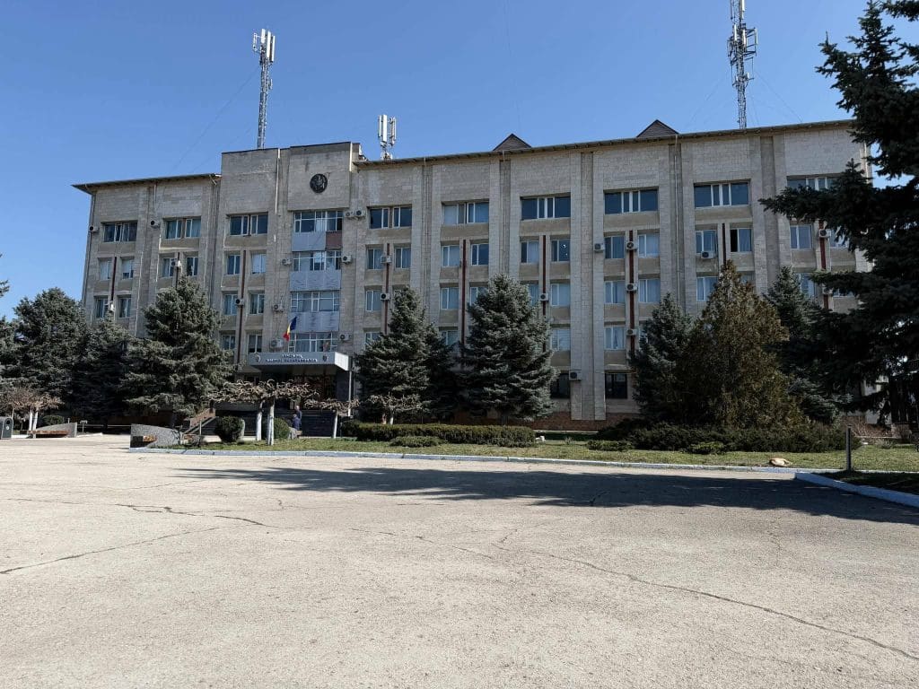 здание райсовета Басарабяска