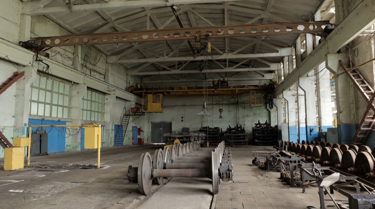 колесные пары в цеху