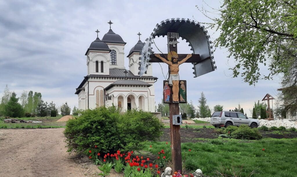 manastirea Chistoleni Sadaclia