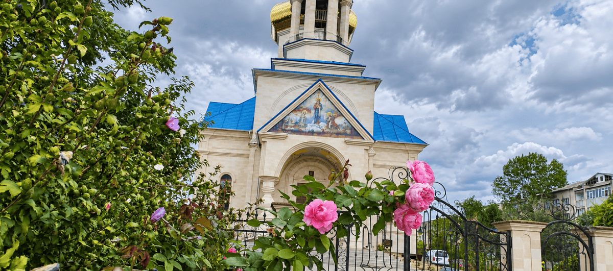 храм святого Николая Басарабяска