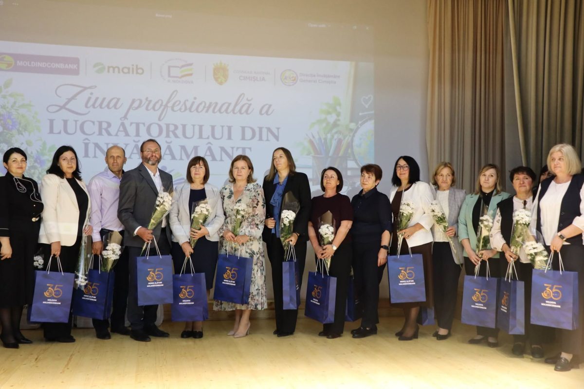 pedagogul anului
